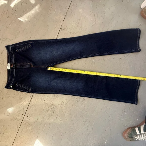 Ceros Dark Wash High Rise Flare Jeans Size 9/29 - Picture 7 of 7